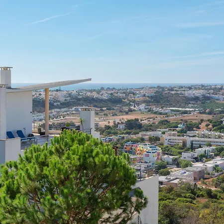 With Comfortable Terrace, 2 Swimming Pools & Tennis Court Albufeira