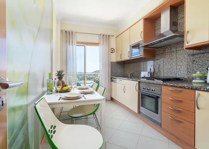 Apartmán Homes Ocean View With Comfortable Terrace, 2 Swimming Pools & Tennis Court Albufeira