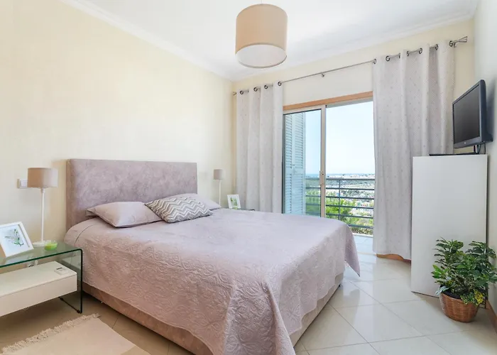 Homes Ocean View With Comfortable Terrace, 2 Swimming Pools & Tennis Court Albufeira