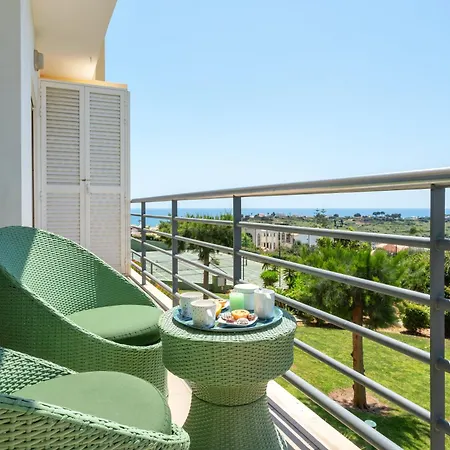 With Comfortable Terrace, 2 Swimming Pools & Tennis Court Albufeira