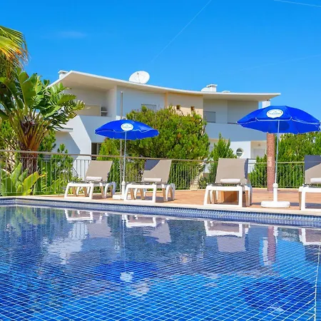 아파트 With Comfortable Terrace, 2 Swimming Pools & Tennis Court *
