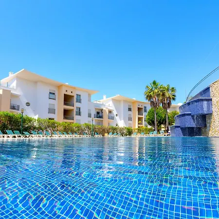 Apartamento With Comfortable Terrace, 2 Swimming Pools & Tennis Court